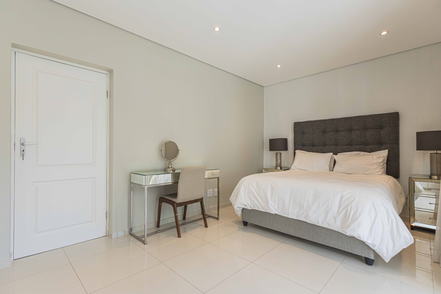 To Let 3 Bedroom Property for Rent in Camps Bay Western Cape